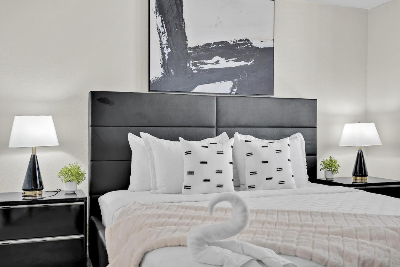 Cozy Retreat 2 Bedroom Hideaway Moments From The Sand บอยน์ทันบีช ภายนอก รูปภาพ